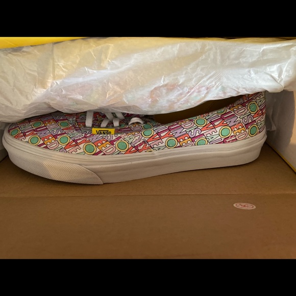 RARE Yellow Submarine LE Vans - Picture 9 of 15